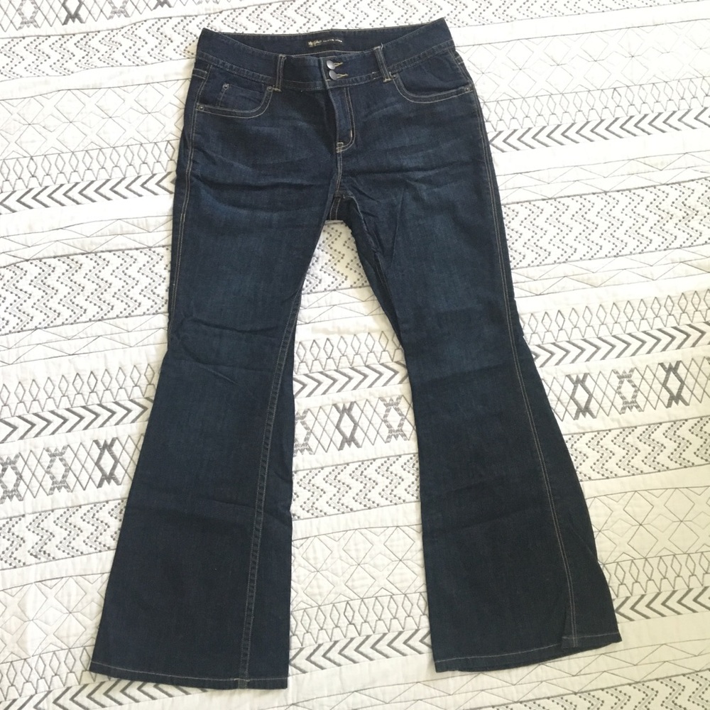 Mossimo Premium Super Flare
